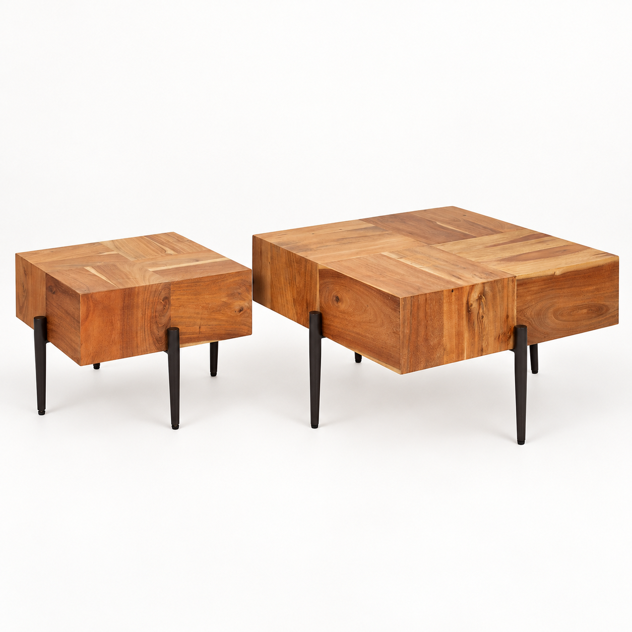 Set van 2 massief houten salontafels | Belga Meubel Brugge